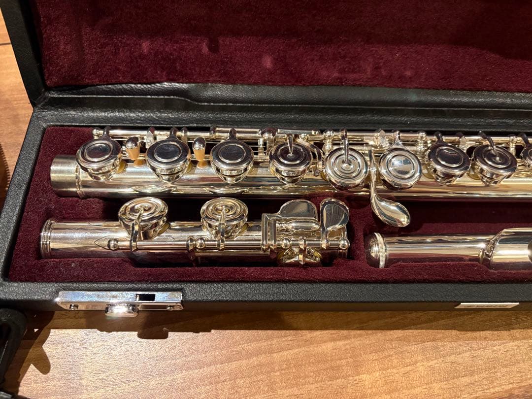 ほぼ未使用！　フルート♡ ケース付き！！