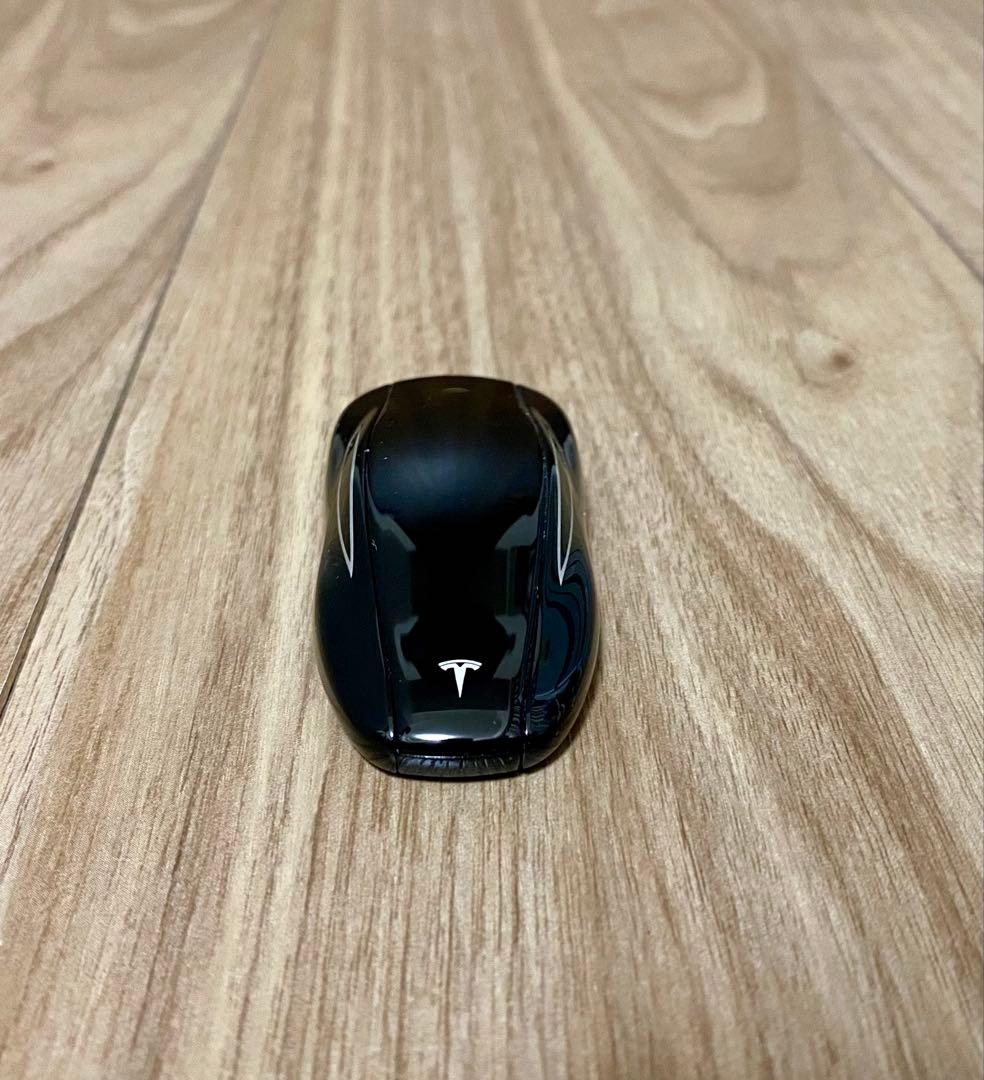 テスラ純正モデル3/Yキーフォブ(新品電池付)、テスラ純正モデルYキーバンド