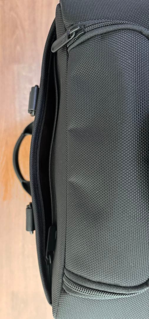 ヴィクトリノックス ブラック ビジネスキャリーケース 拡張可能 伸縮式ハンドル