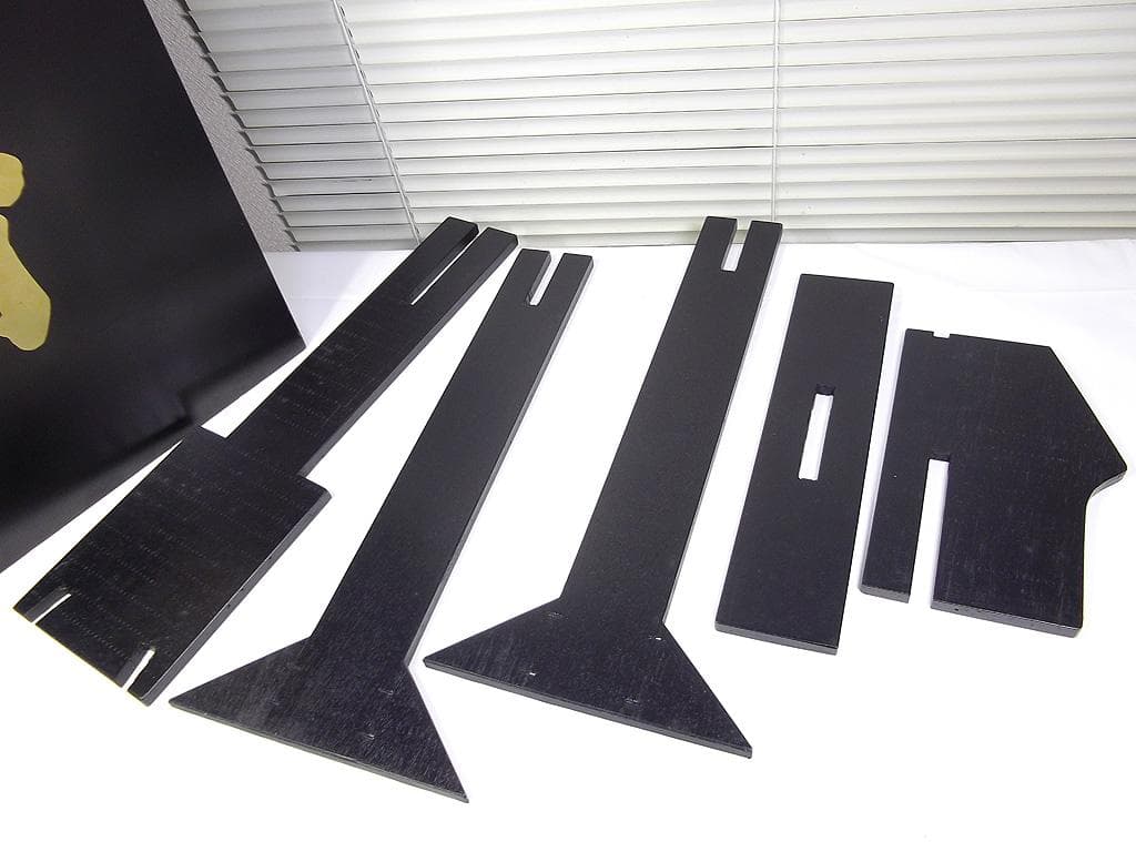 鎧櫃　鎧立　等身大　甲冑　鎧兜　具足　収納箱　木箱