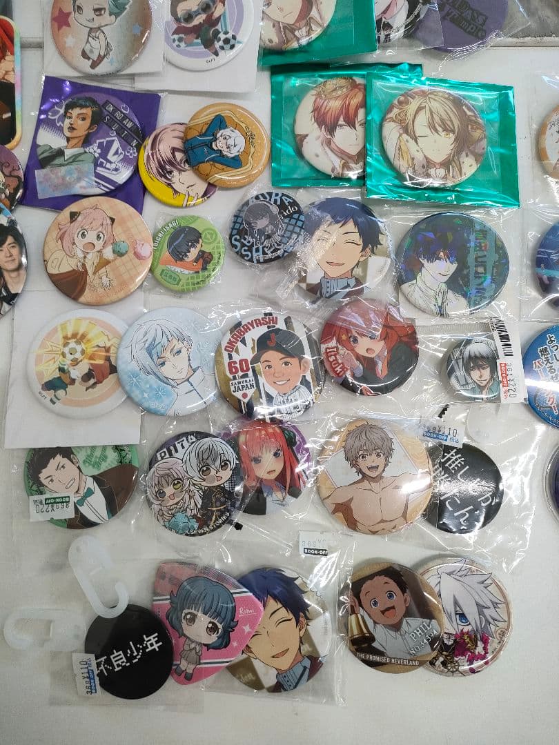 ノンジャンル　缶バッジのみ　アニメ　キャラクター　210点以上
