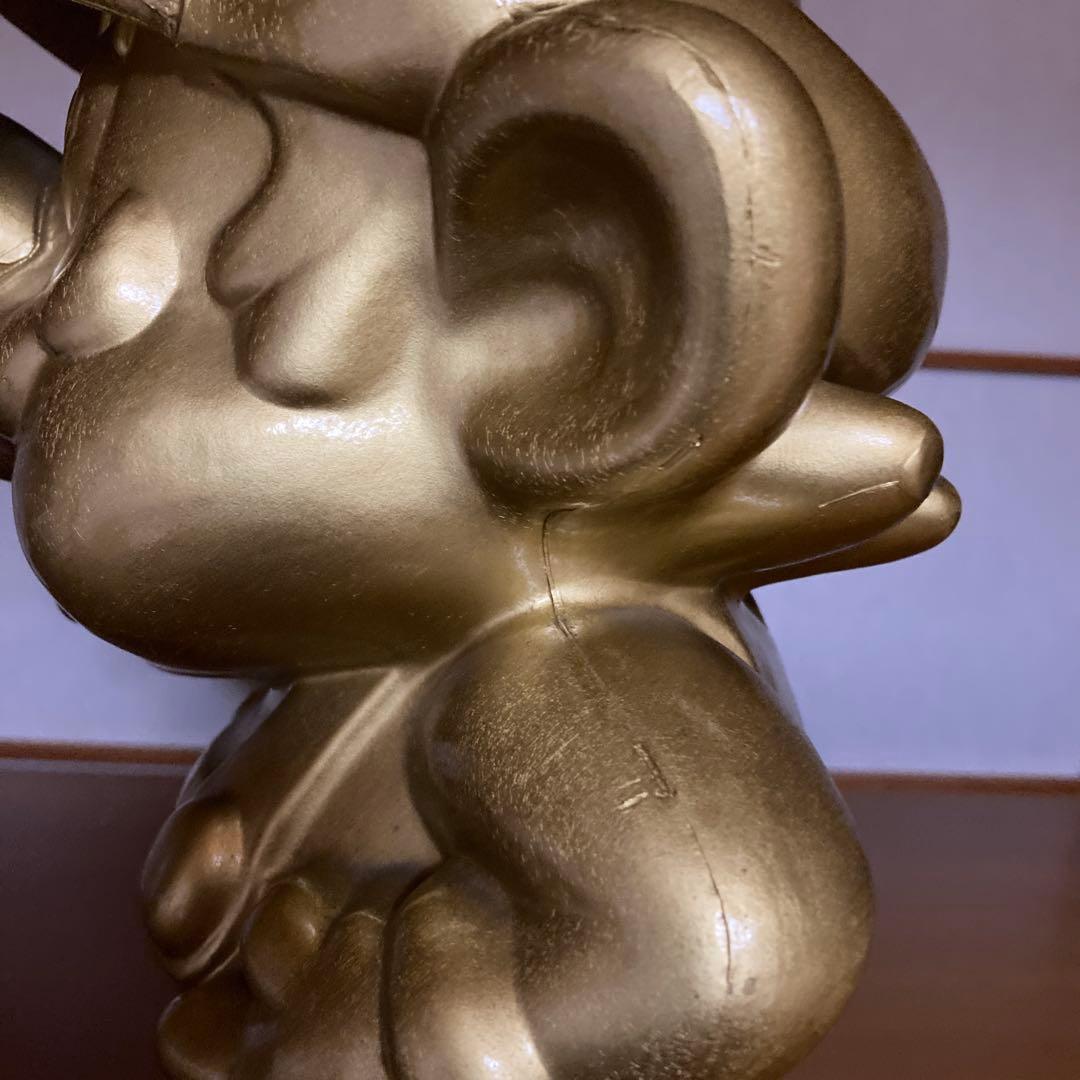 スーパーマリオ像ゴールド