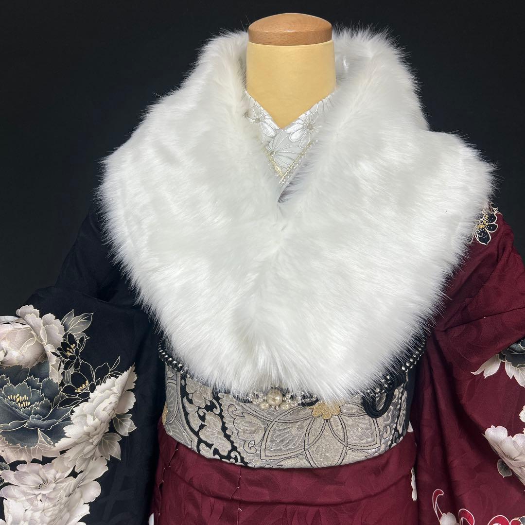 エンジと黒の染め分け牡丹と菊の振袖フルセット