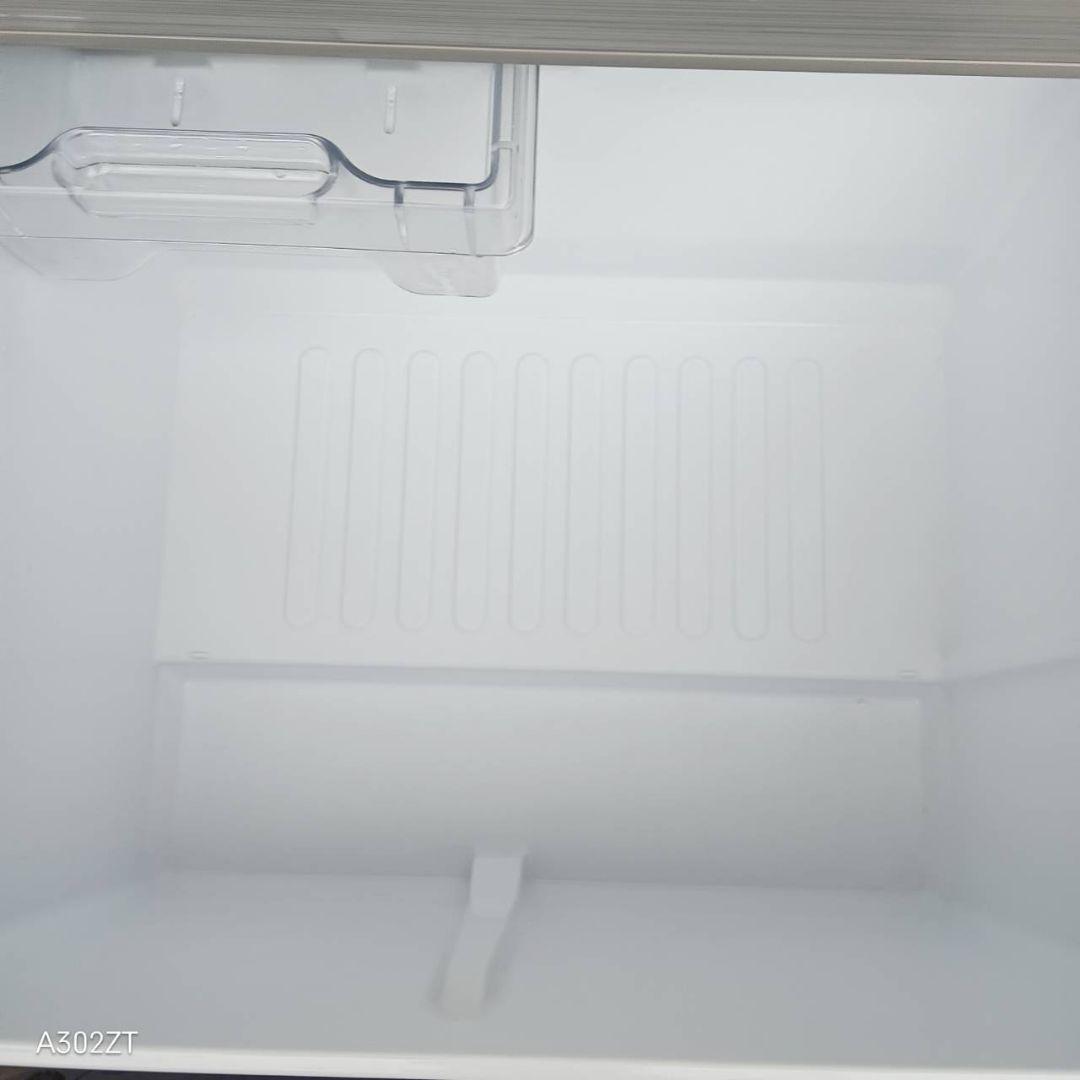 送料設置無料　人気モデル　SHARP　大型冷蔵庫　412L