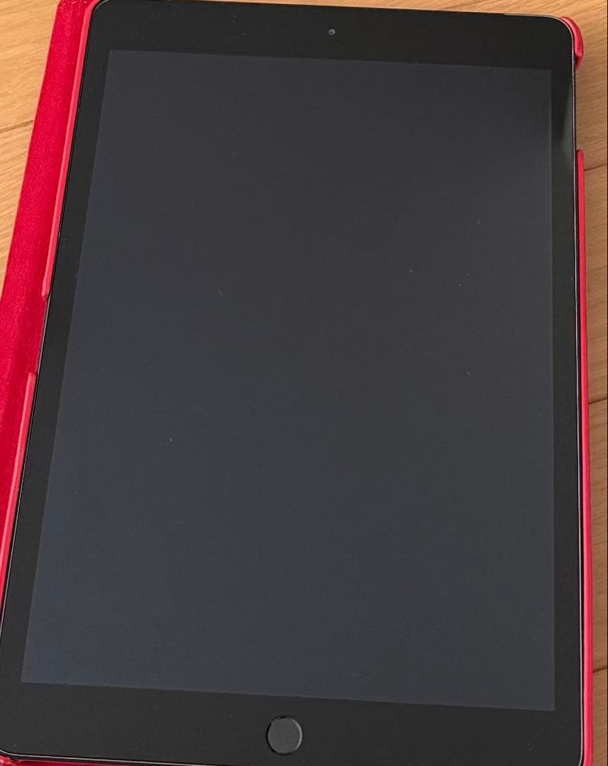 iPad 第7世代 32GB Wi-Fi ブラック 美品 カバー付