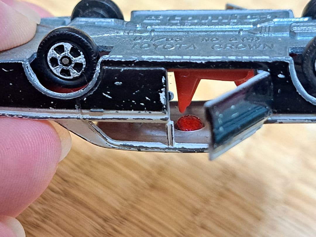 1Aホイール トミカ 黒箱 NO.4 トヨタ クラウン パトロールカー 日本製