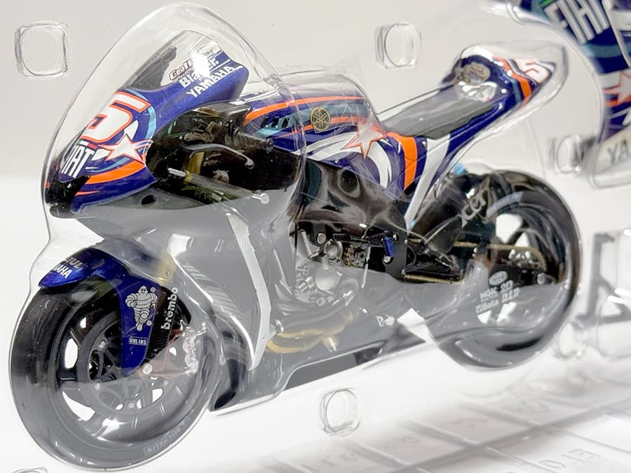 ミニチャンプス 1/12 ヤマハ YZR-M1 2007 LAGUNA SECA