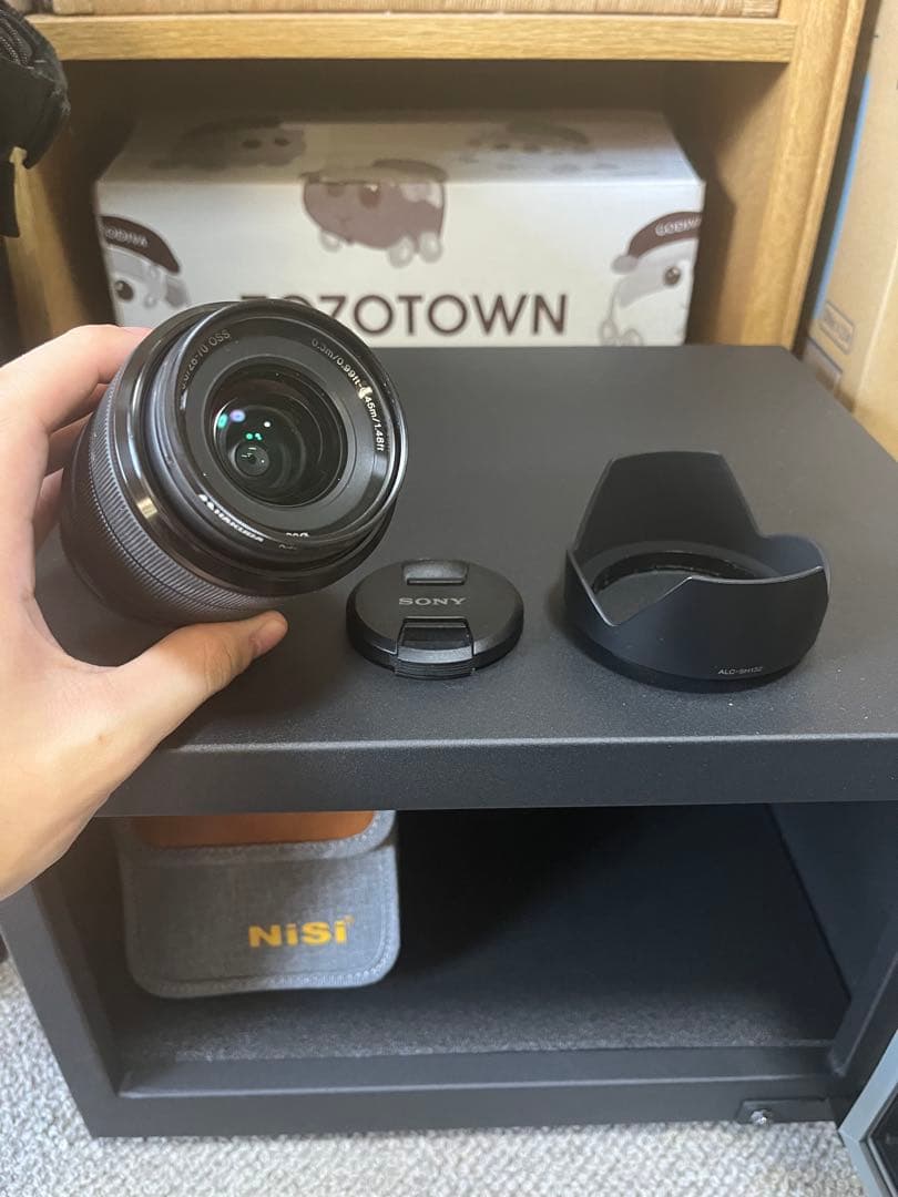 SONY FE 28-70mm F3.5-5.6OSS レンズ