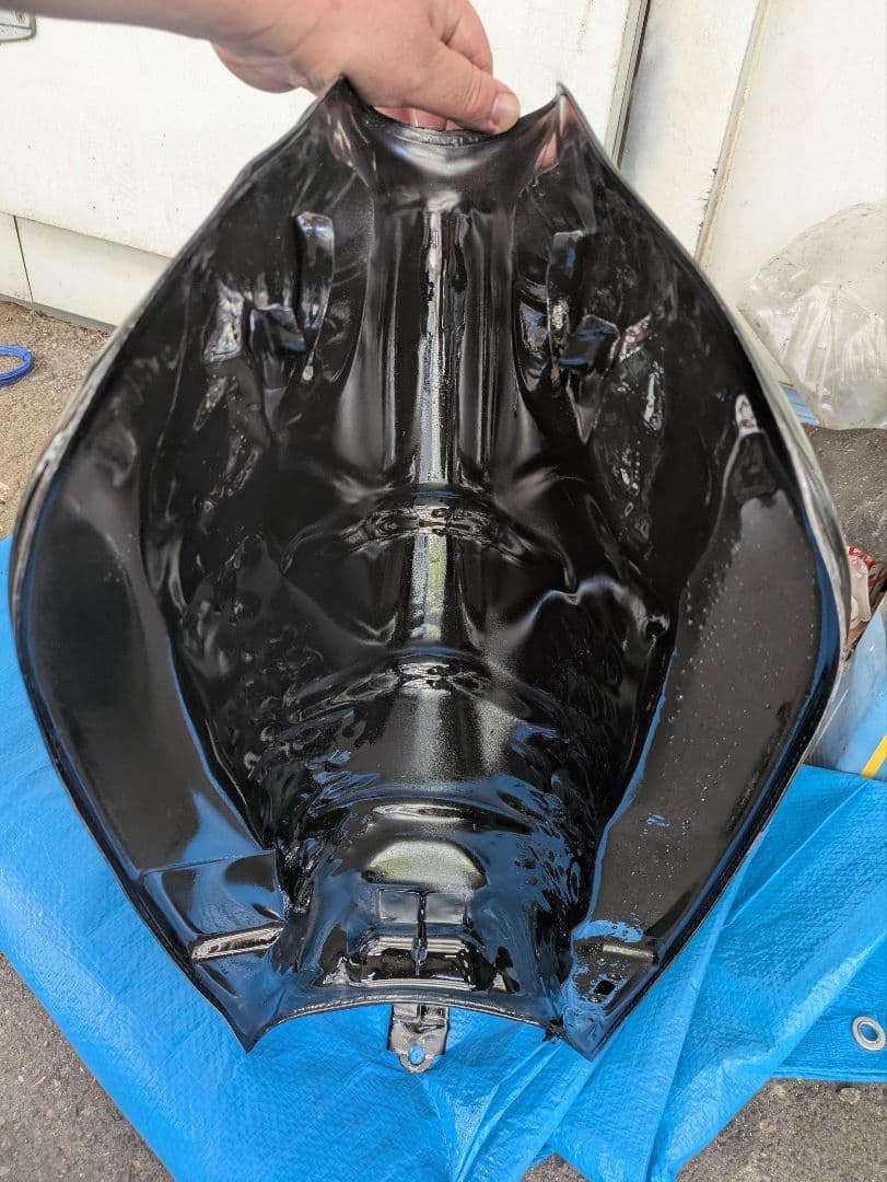 Z750fx2型に付くように加工されたZ400FXタンク