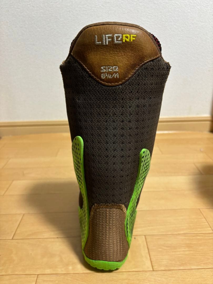 Burton アイオン　レザー