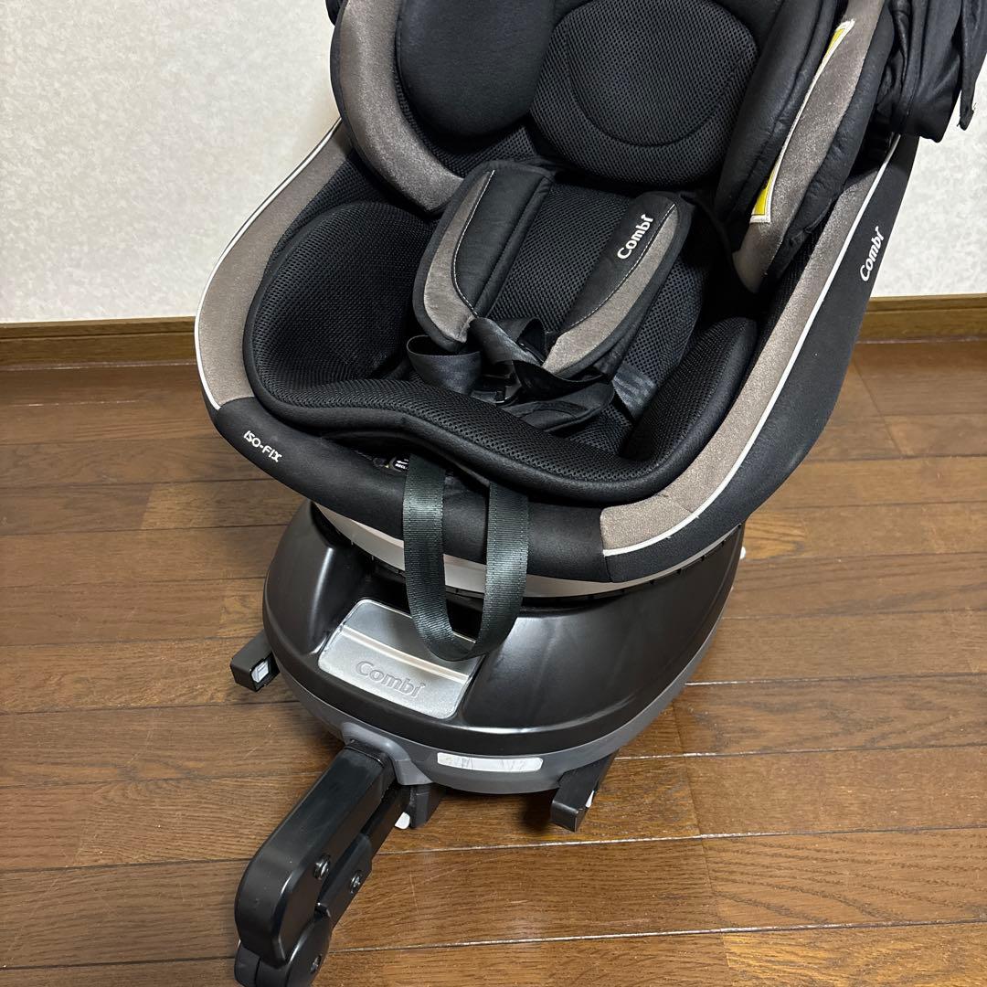 【美品】Combi クルムーヴスマート ISOFIX JG-650 新生児OK