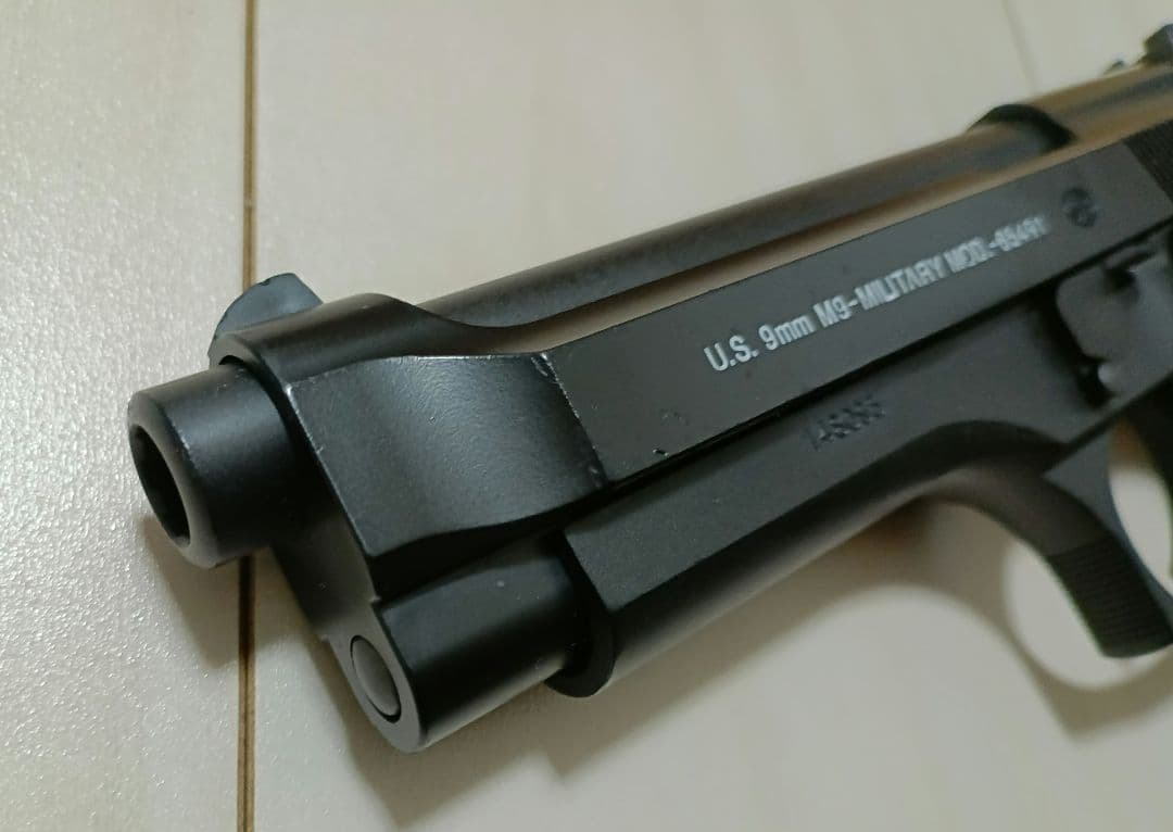 【中古品】東京マルイ ガスガン「U.S. M9ピストル」（星型スクリュー）」