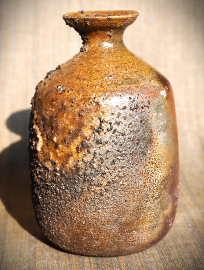 最上作★難波正巳★備前灰被り徳利★共箱★かせ胡麻
