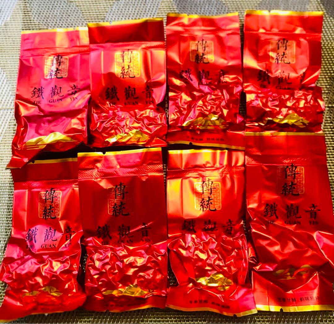 中国茶　茶葉　鉄観音8p 黄山毛峰、鉄観音、プーアル、奇蘭、鸭屎香計6種