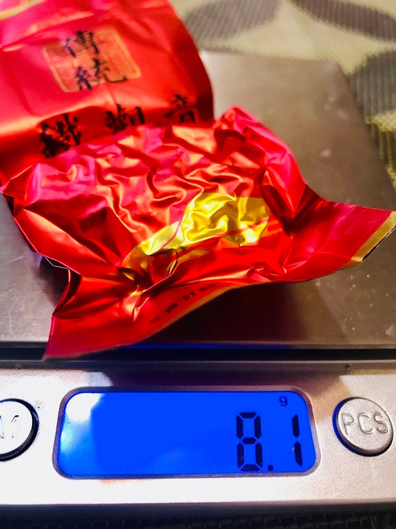 中国茶　茶葉　鉄観音8p 黄山毛峰、鉄観音、プーアル、奇蘭、鸭屎香計6種