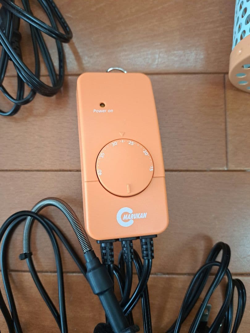 保温球＆サーモセット　マルカン　保温電球　４０Ｗ　カバー付き＋ミニマルサーモ