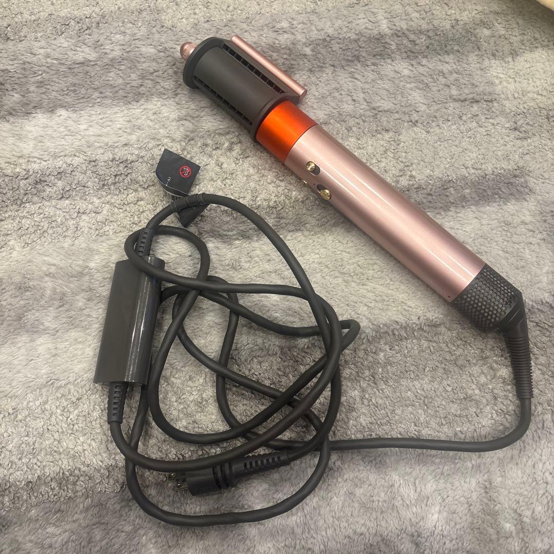 ダイソン　ピンク カールドライヤー