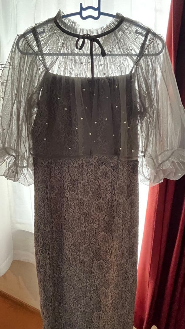 【LEJA】パール付きケープ風リボンパフスリーブボレロ刺繍レースキャミワンピ