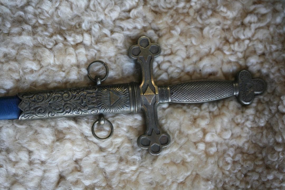 フリーメイソン・テンプル騎士団の剣