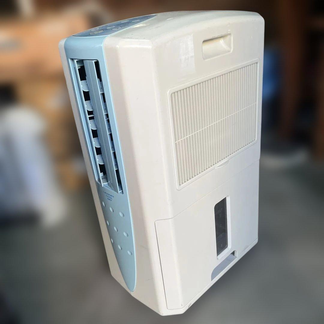 CORONA 除湿機 スリムタイプ