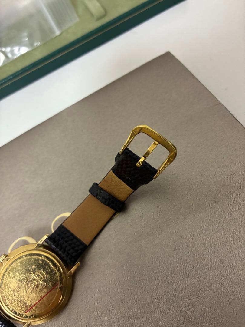 グッチ 3000.2.M 腕時計 クオーツ文字盤 メンズ レディース