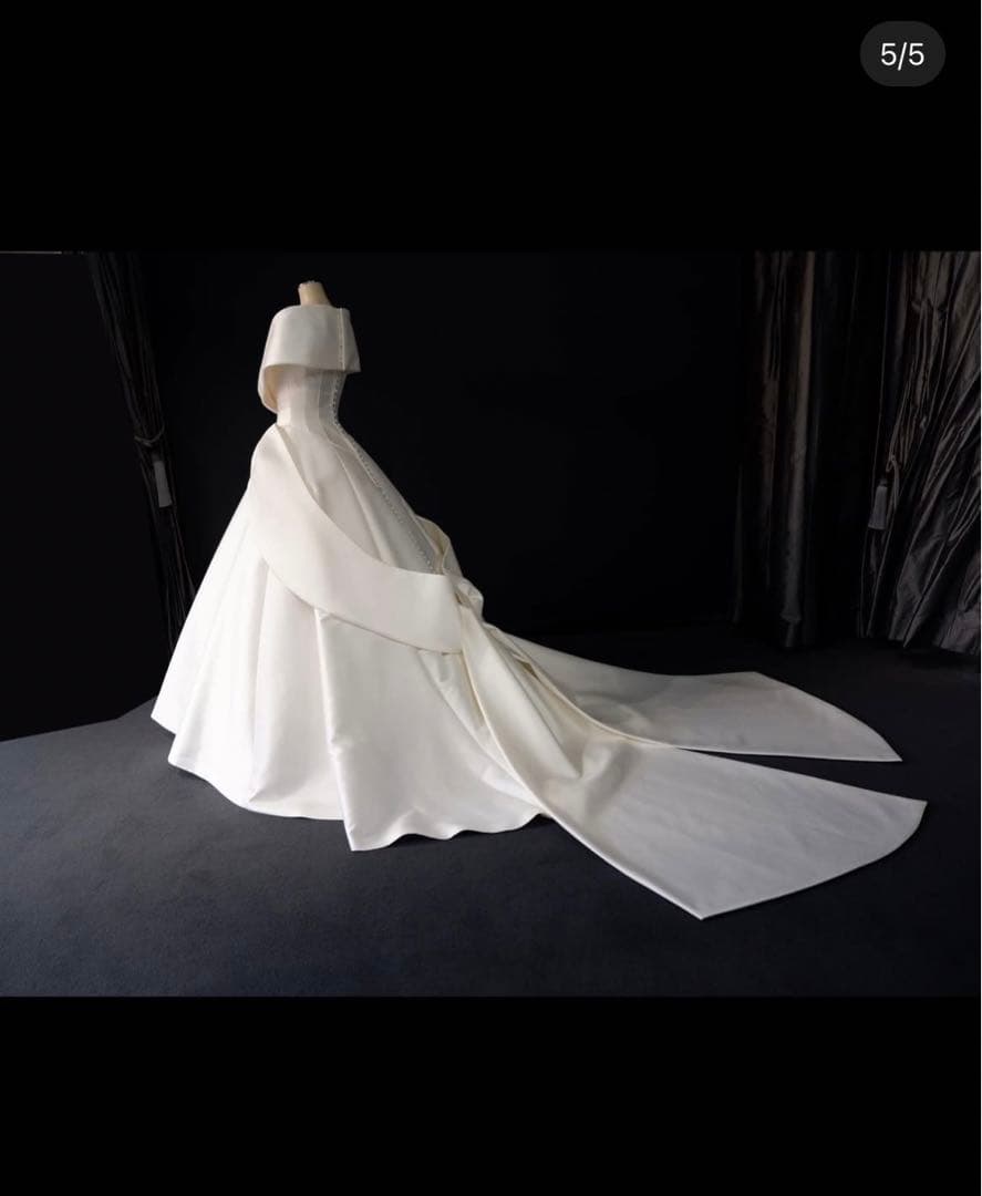 エマリーエ シンプルエリザベート11号 リボンボンネやベール等付