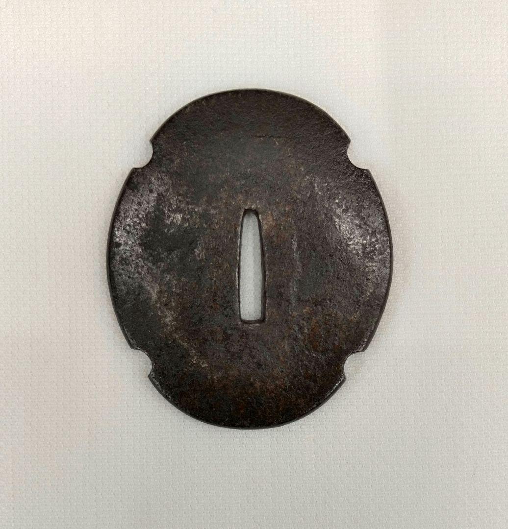 珍品　鍔　短刀鍔　鐔　短刀鐔　日本刀　居合　刀装具　アンティーク