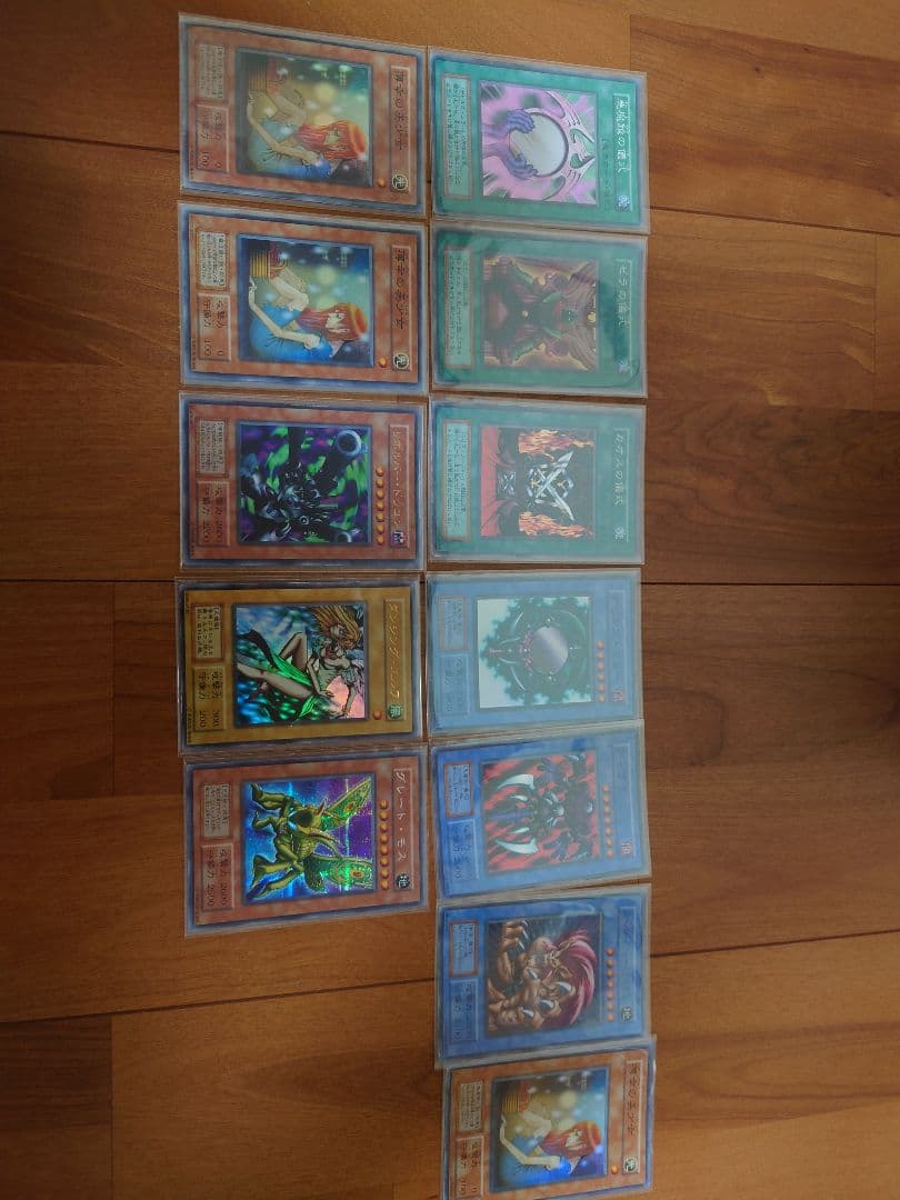 遊戯王初期二期まとめ売り約８００枚