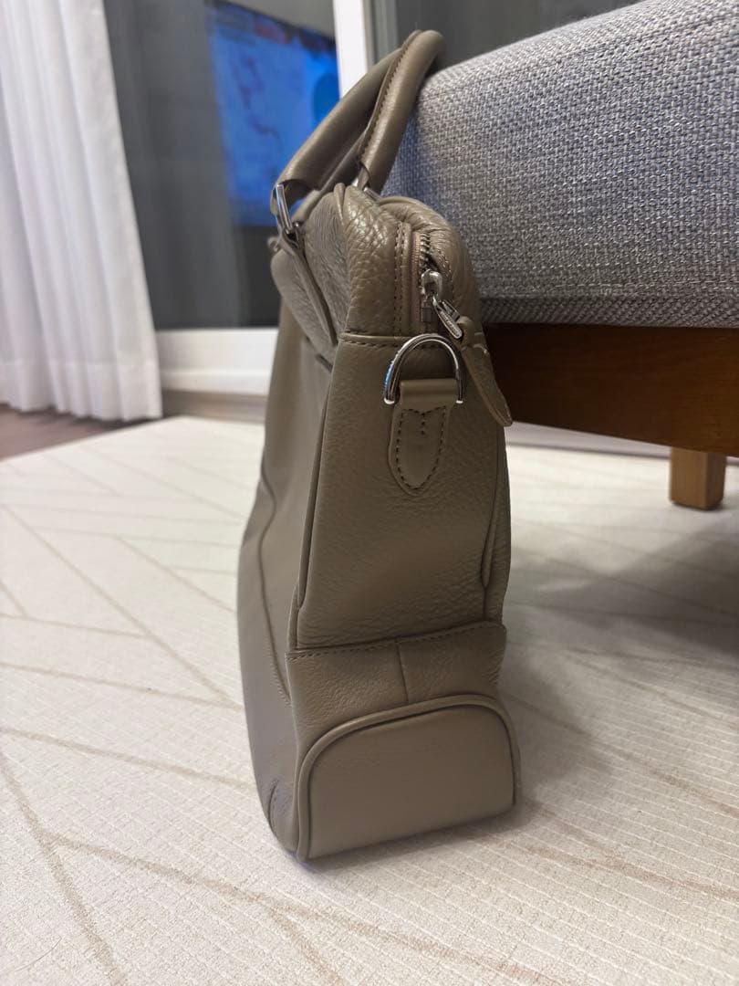 【定価63,800円】ペッレモルビダブリーフバッグ1室タイプ