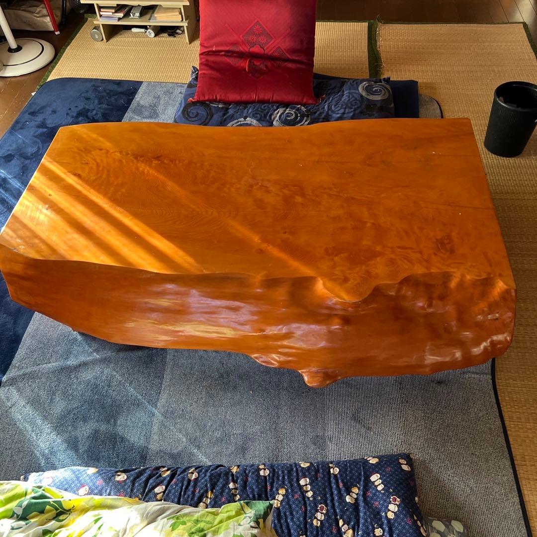 花梨か杉の木一枚板テーブル