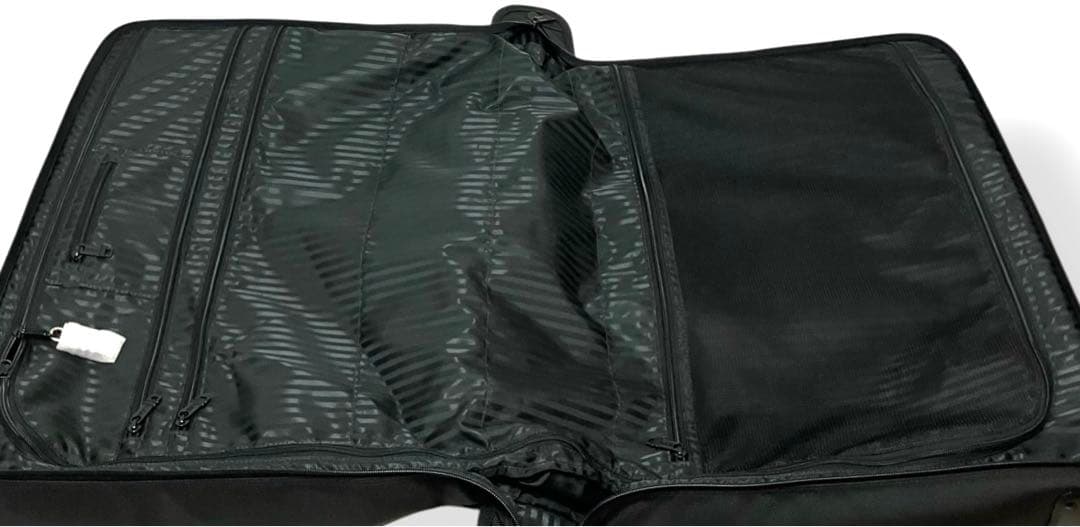 美品 送料無料 TUMI ホイールアウェイ 40インチ スリム ガーメントバッグ