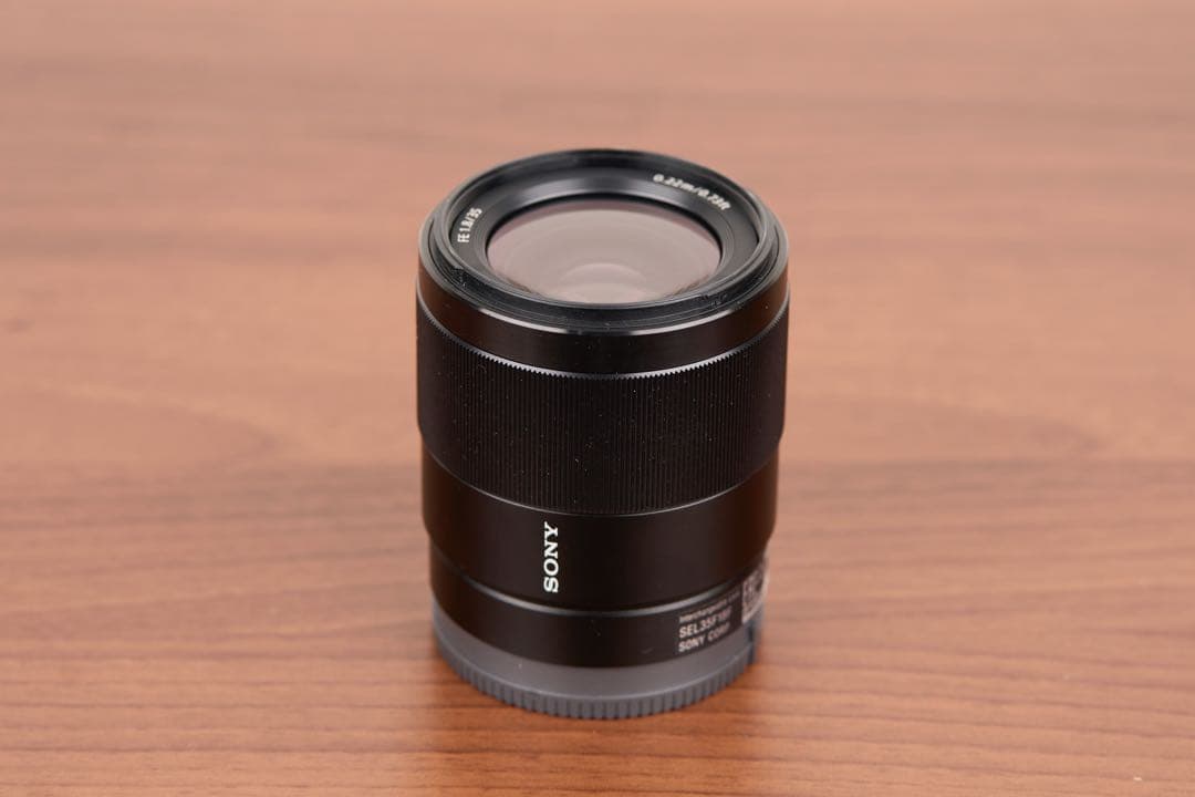 SONY FE 35mm F1.8 レンズ