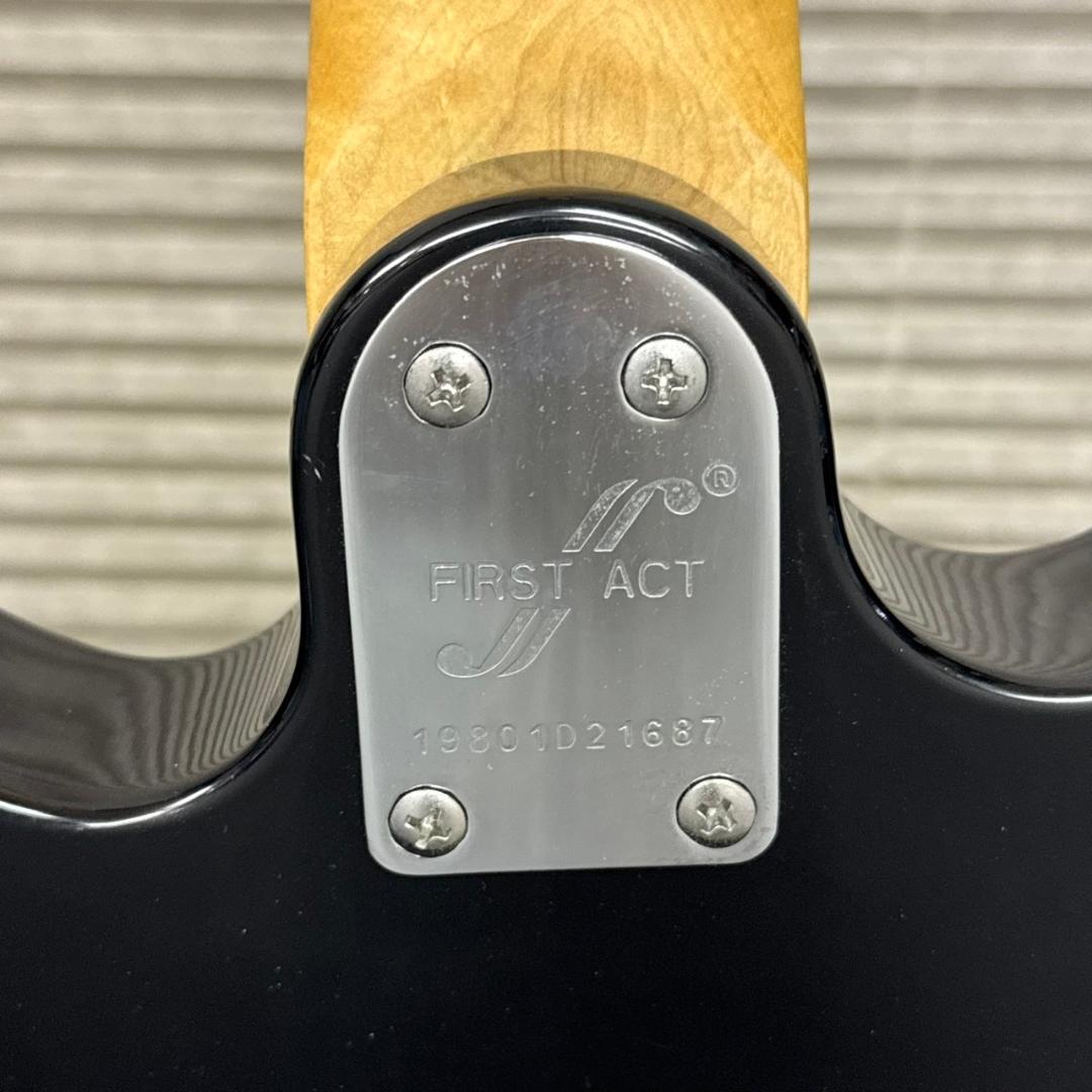 ☆FIRST ACT　エレキギター　ME1980　グレイフレイム　2011年製