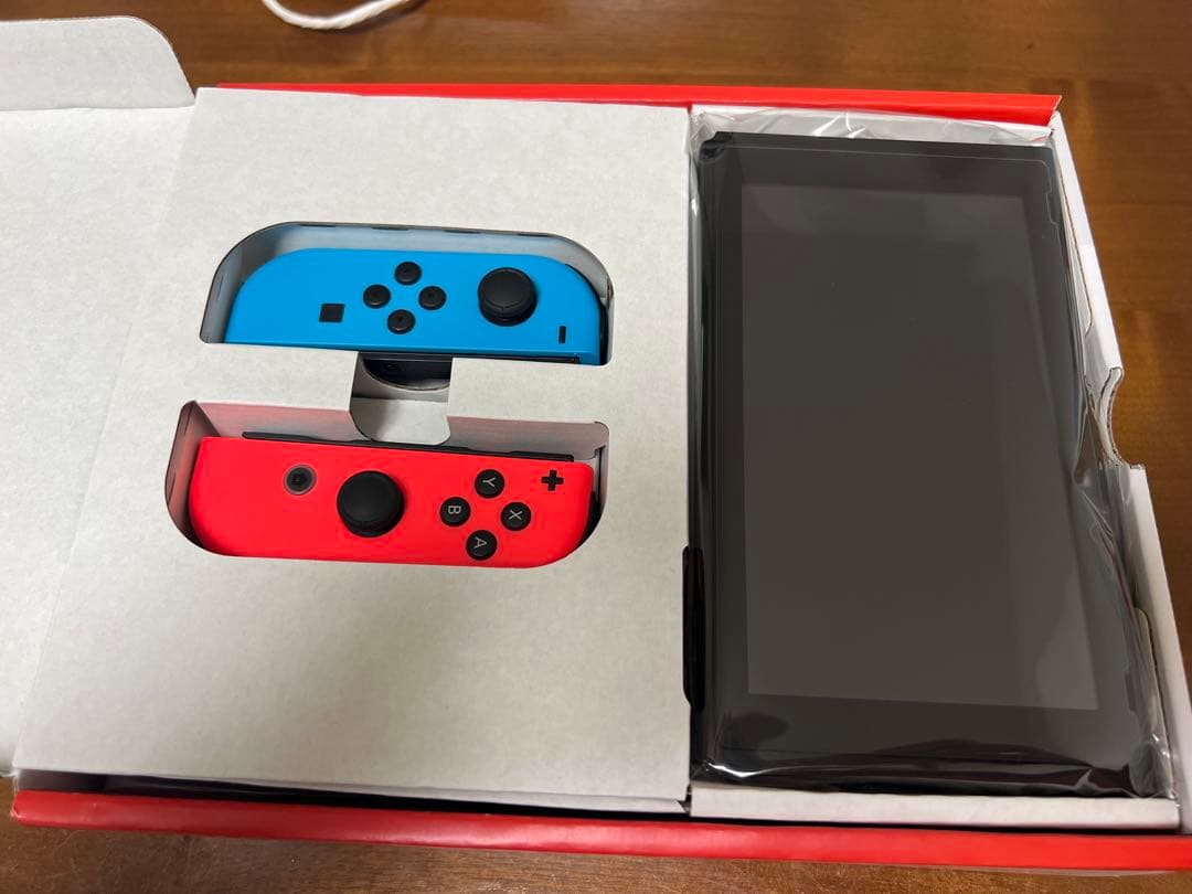 2024年製 バッテリー強化版 Nintendo Switch 本体
