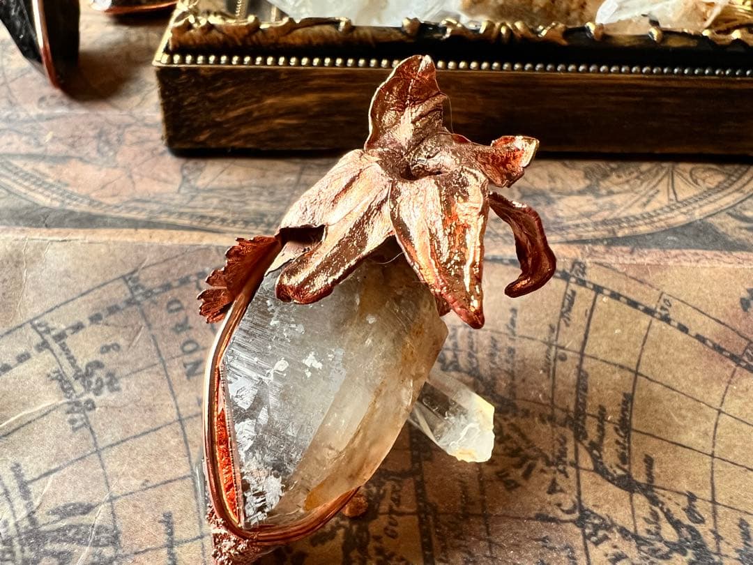 持ち主を開運へと導く⭐︎高千穂水晶ペンダントトップ☆保護猫セール☆