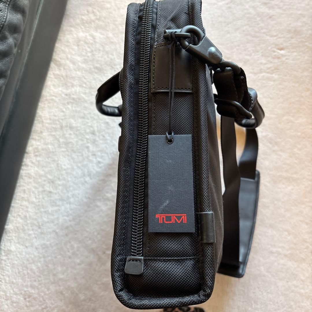 ぱんだ‼️ビジネスマンに人気‼️TUMI ブラック ビジネスバッグ