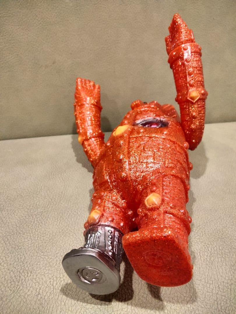 ソフビ　monstock Gモアイロボ　①　izumonster　安楽安作