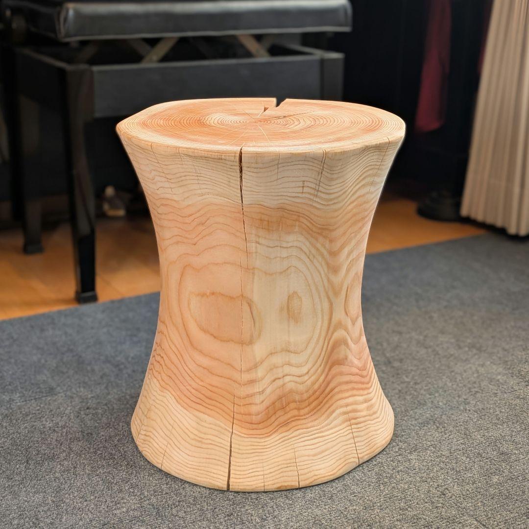 outdoorman　檜①　丸太　椅子　スツール　高さ約40㎝