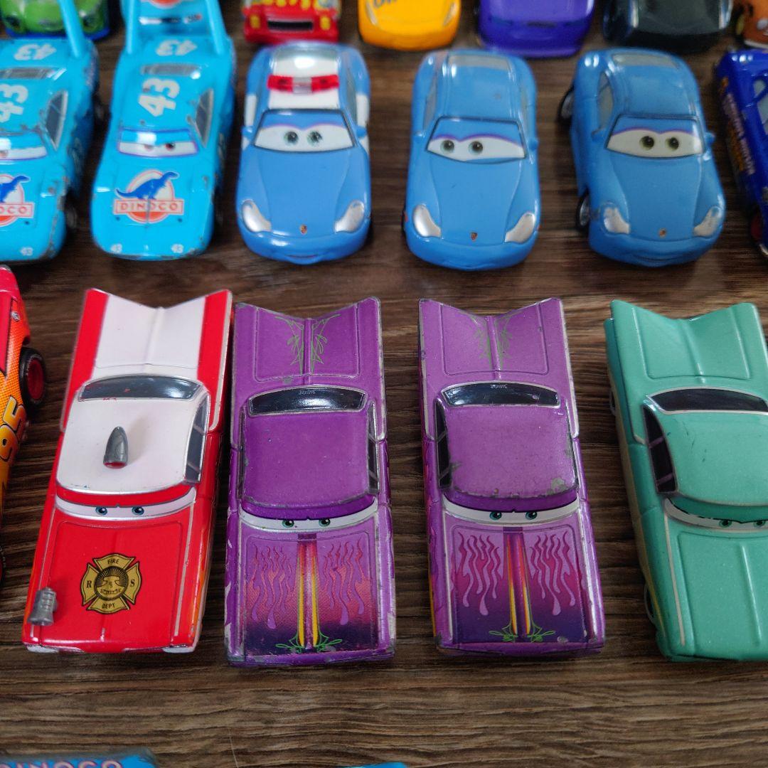 カーズ　トミカ 97台セット