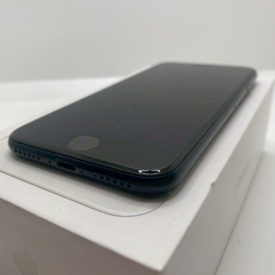 【格安美品】iPhone SE3 128GB simフリー本体 1