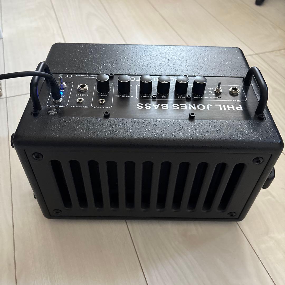 PHIL JONES BASS DOUBLE FOUR ベース用アンプ