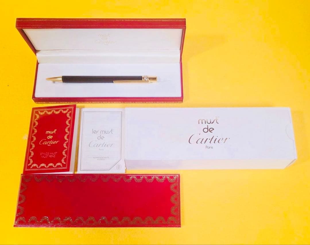 Must de cartierマストドゥカルティエ金色トリニティ黒ボールペン箱付