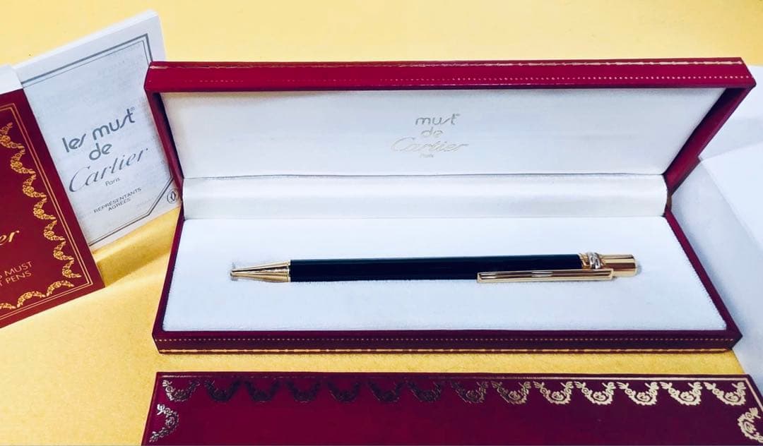 Must de cartierマストドゥカルティエ金色トリニティ黒ボールペン箱付