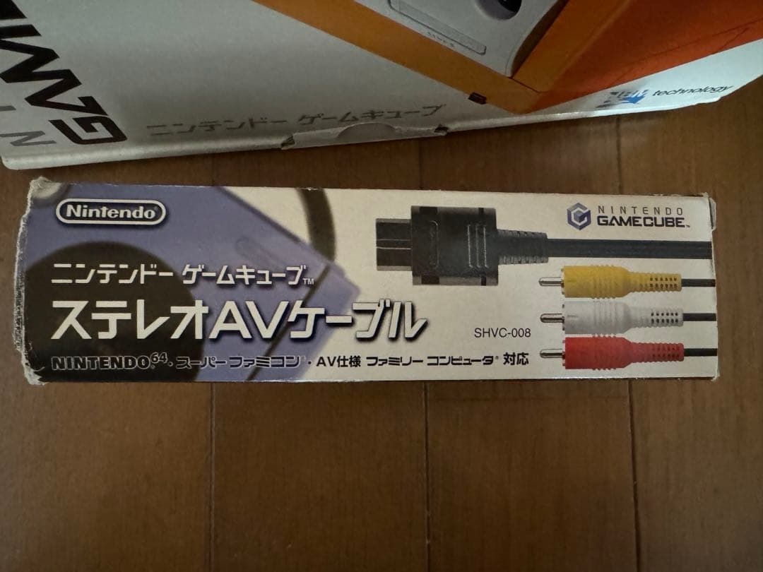 ジャンク ゲームキューブ オレンジ 外箱有 ケーブル二点付