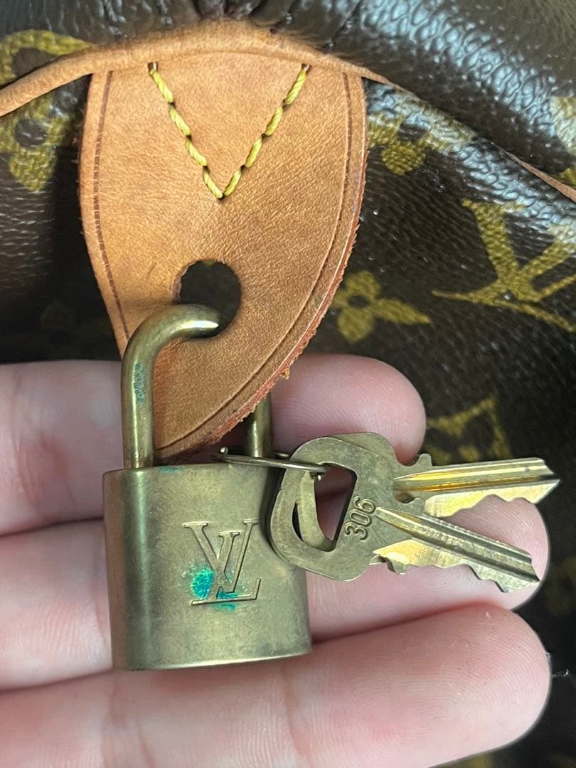 LOUIS VUITTON ルイ・ヴィトン スピーディ30 モノグラム