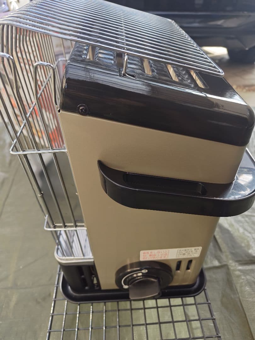 イワタニ　カセットガスストーブ でか暖　　2021年製