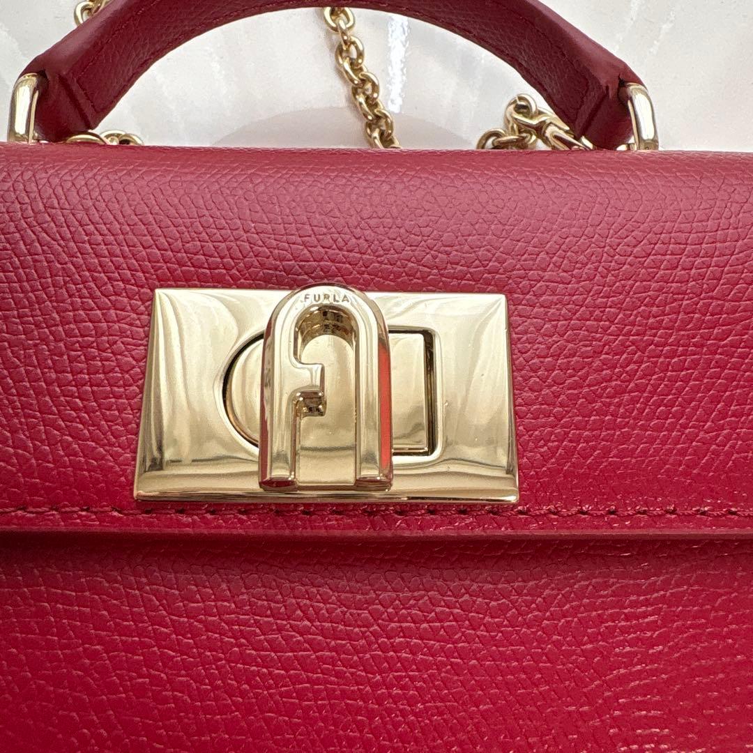 フルラ　ショルダーバッグ