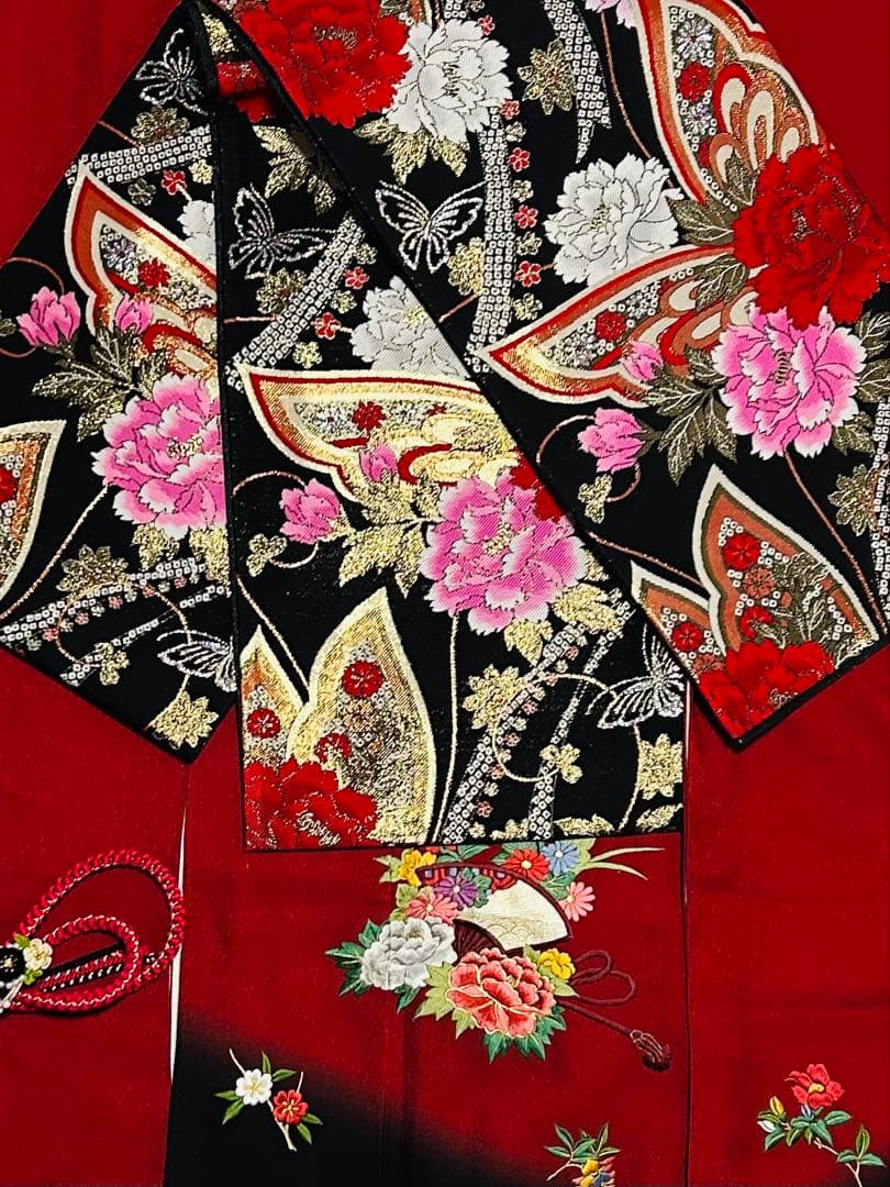 総刺繍貴賓溢れる全て正絹豪華なお振袖　 全て新品または未使用25点完全フルセット