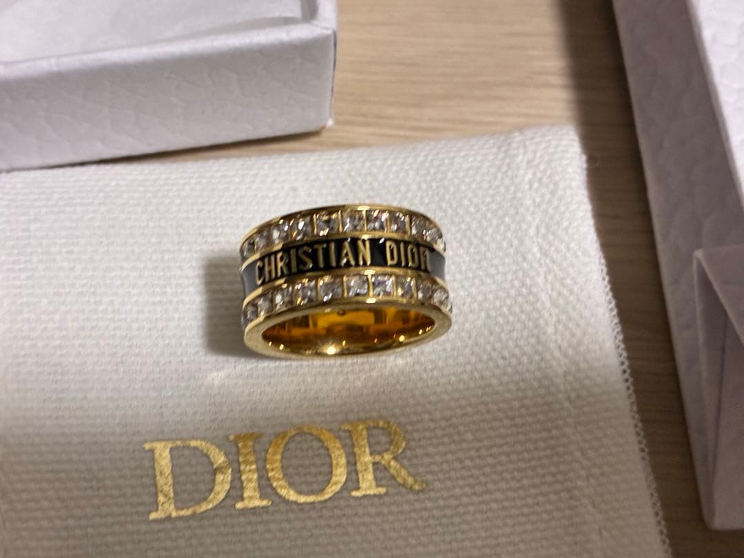 ディオール　Dior リング　ストーン付きゴールドリング