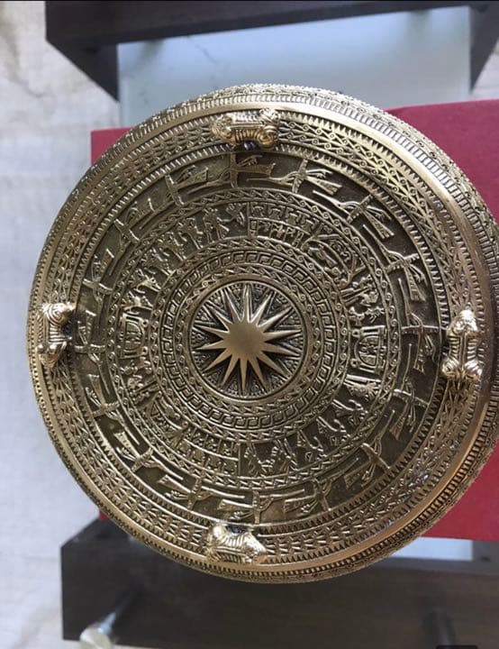 ベトナム 銅鎮 オブジェ ハノイ　ベトナム料理　カフェ